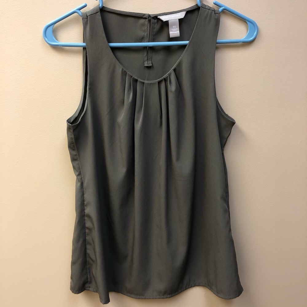 Banana Republic XS bundle 3/$15